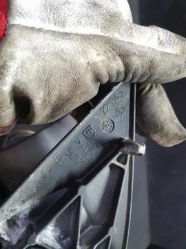 221045 ZRCÁTKO PRAVÉ PEUGEOT 607 9D 9U 2.2 HDI 98KW
