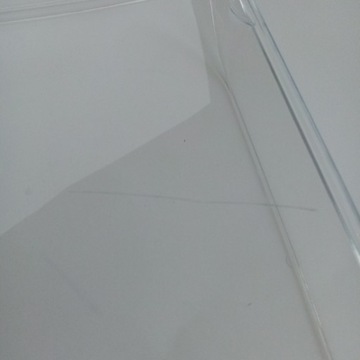 PÓŁKA W TRANSPARENTNYCH KOLORACH LEITZ PLUS STANDA