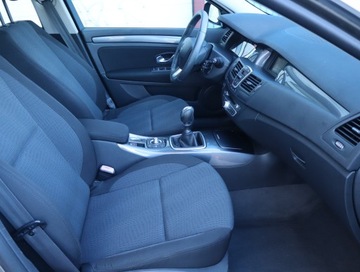 Renault Laguna III Hatchback 2.0 16v 140KM 2009 Renault Laguna 2.0 16V, Salon Polska, Navi, Klima, zdjęcie 8