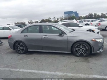 Mercedes Klasa A W177/V177 2019 Mercedes-Benz Klasa A 220 2019 2.0l 2.0 Benzyna 188KM, zdjęcie 6