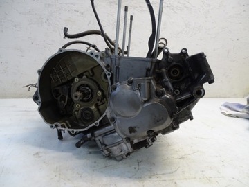 Вал двигателя Yamaha XTZ 750 Super Tenere с блоком цилиндров