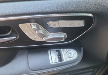 Mercedes Klasa V W447 Długi Facelifting 2.0 250d 190KM 2023 Mercedes-Benz Klasa V 4- MaticSalon PLBezwypadkowyAMGElektryczne drzwiGwar, zdjęcie 11
