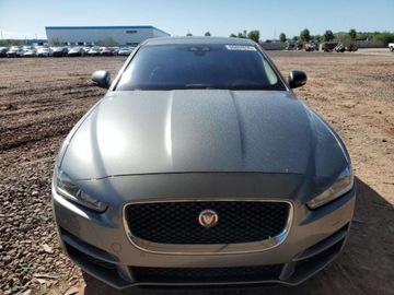 Jaguar XE 2018 Jaguar XE Premium 2018 2.0l 2.0 Benzyna 247KM, zdjęcie 7