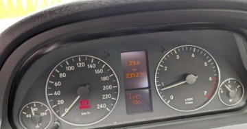 Mercedes Klasa A W169 2008 Mercedes-Benz Klasa A SzwajcarZadbanyGwarancja 1.5 Benzyna 90KM, zdjęcie 22
