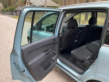 Opel Zafira B 1.8 ECOTEC 140KM 2009 Opel Zafira Opel Zafira 1.8b Automat 140KM 7-Foteli Super Stan 1.8, zdjęcie 18