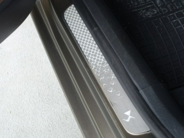 DS 4 I Hatchback (Citroen) 2.0 HDi 163KM 2012 Citroen DS4 2.0 HDi 163KM/Beżowe, zdjęcie 29