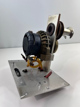 Napęd wahadłowy FESTO DSR-40-180-P