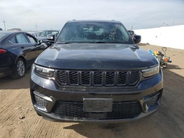 Jeep 2023 Jeep Grand Cherokee Laredo, 2023r., 4x4, 3.6L 3.6 Benzyna 293KM, zdjęcie 4