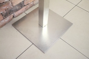 Квадратное основание стола - НЕРЖАВЕЮЩАЯ СТАЛЬ