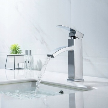 Ванная батарея батарея с батареей в верхней части