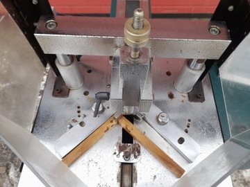 Рамочно-прошивочная машина Sigma.