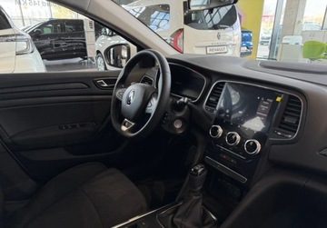 Renault Megane IV GrandCoupe Facelifting 1.3 TCe 140KM 2025 Renault Megane GrandCoupe kolor Bialy 2025 OD REKI 1.3 Benzyna, zdjęcie 20