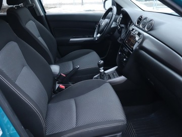 Suzuki Vitara III 2020 Suzuki Vitara 1.4 BoosterJet, Salon Polska, zdjęcie 8