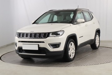 Jeep Compass II SUV 1.4 MultiAir 140KM 2018 Jeep Compass 1.4 MultiAir, Salon Polska, zdjęcie 1