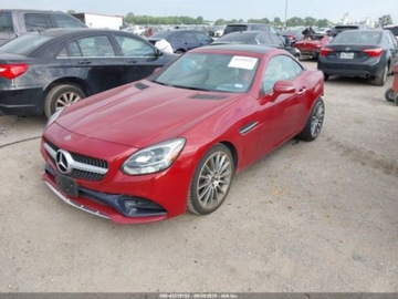 Mercedes SLC 2020 Mercedes-Benz SLC 300 2020 2.0l 2.0 Benzyna 241KM, zdjęcie 1