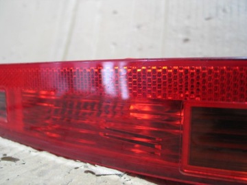 Фонарь заднего бампера Audi Q7 4L0945095