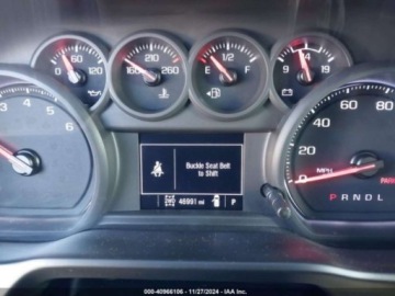 Chevrolet Silverado II 2022 Chevrolet Silverado 2022r., 4x4, 2.7L 2.7 Benzyna 310KM, zdjęcie 10