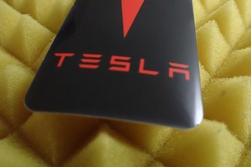 НАКЛЕЙКА С ЛОГОТИПОМ TESLA НАКЛЕЙКА 5 x 8,9 см
