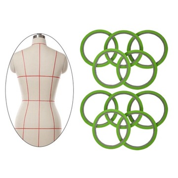 10 рулонов сетчатого малярного скотча.