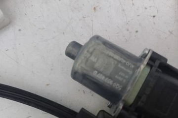 ZVEDÁK OKNO ZADNÍCH PRAVÝCH DVEŘE AUDI A1 SPORTBACK (8XA, 8XF)