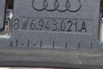 AUDI Q2 ZADNÍ SVĚTLO TABULKY SPZ 8W6943021A 1.6 DIESEL 85KW 201