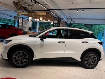 Lexus LBX 1.5 Hybrid 136KM 2025 Od ręki - Elegant 1.5 Hybrid 136KM | Czarna tapicerka!, zdjęcie 1