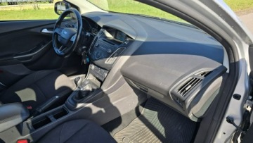Ford Focus III Kombi Facelifting 1.5 EcoBoost 150KM 2018 Ford Focus 1.5 T Benzyna Salon PL Grzane Fotele, zdjęcie 13