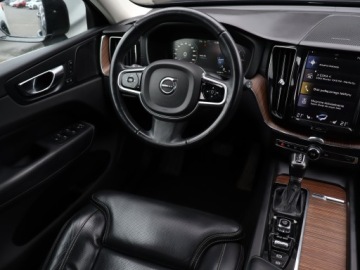 Volvo XC60 II Crossover D4 190KM 2019 Volvo XC60 D4, Salon Polska, Serwis ASO, 187 KM, zdjęcie 6