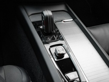 Volvo V60 II  2021 Volvo V60 WND5422A#B4 D R-Design Podgrz.f K.cof, zdjęcie 16