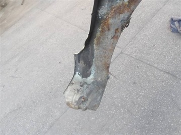 BLATNÍK LEVÝ PŘEDNÍ TOYOTA AVENSIS T22