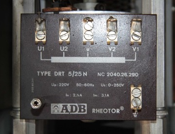 TRÓJFAZOWY AUTOTRANSFORMATOR 3x0-250V 2,6kVA