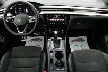 Volkswagen Arteon Fastback Facelifting 2.0 TDI SCR 150KM 2021 Volkswagen Arteon R-LINE Shooting Brake 2.0 TDI Salon PL SelectCar+ FV23%, zdjęcie 11