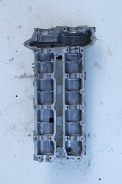 KRYT VENTILU MERCEDES 6420101230 V6