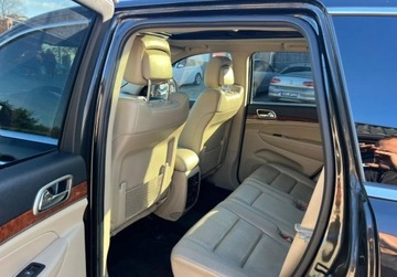 Jeep Grand Cherokee IV Terenowy Facelifting 3.6 V6 286KM 2012 Jeep Grand Cherokee 3.6 Benzyna Panorama Tempomat sensor Pod. kierownica, zdjęcie 8