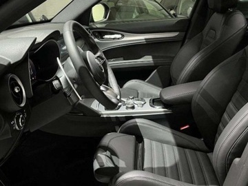 Alfa Romeo Stelvio SUV Facelifting 2023 2.0 GME Turbo 280KM 2025 ALFA ROMEO Stelvio Turbo Veloce Q4 Suv 2.0 (280KM) 2025, zdjęcie 3