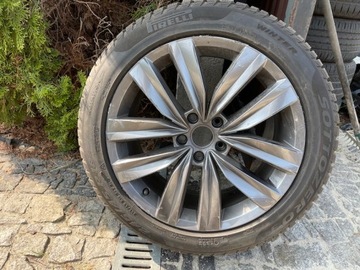 VW ARTEON 3G8 FELGA ALUMINIOWA 8JX18 OPONA