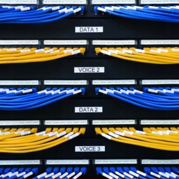 Dymo Rhino 18436, S0718500, 19 мм x 5,5 м, черный принт / оранжевая подложка,