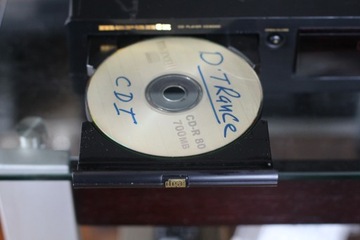 CD-проигрыватель Marantz CD 5000, TDA1549