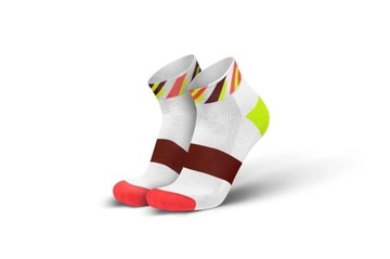 Incylence Skarpety do Biegania Running Dashes Short white/inferno 47-50