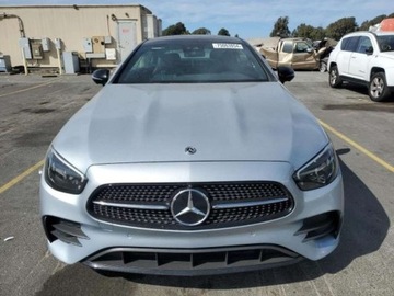 Mercedes Klasa E W213 2021 Mercedes-Benz Klasa E 2021, 3.0L, od ubezpieczalni 3.0 Benzyna 362KM, zdjęcie 1
