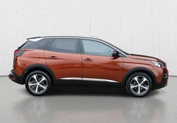 Peugeot 3008 II Crossover Facelifting  1.2 PureTech 130KM 2023 Peugeot 3008 1.2 PureTech Allure SS EAT8 1.2 Benzyna 130KM, zdjęcie 11
