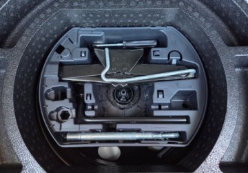 Citroen C3 Aircross  I Crossover 1.2 PureTech 110KM 2018 Citroen C3 Aircross 1.2benz 6b 110KM LED Navi Kamera 360 2xPDC CarPlay Ser, zdjęcie 11