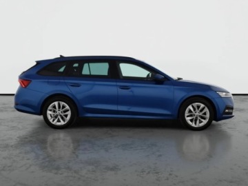Skoda Octavia IV Kombi 2.0 TDI 115KM 2023 Skoda Octavia 2.0 TDI, Salon Polska, zdjęcie 5