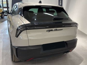 Alfa Romeo Junior SUV 1.2 Hybrid 145KM 2026 ALFA ROMEO Junior Ibrida Ti Suv 1.2 (145KM) 2026, zdjęcie 1