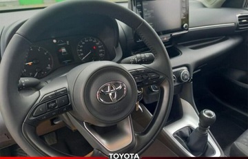 Toyota Yaris IV Hatchback 1.0 VVT-i 72KM 2023 Toyota Yaris Comfort 1.0 72KM, zdjęcie 6