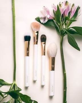 НАТУРАЛЬНАЯ ЩЕТКА ДЛЯ ПОРОШКИ, МЯГКАЯ, ИДЕАЛЬНО КАК РОЖДЕСТВЕНСКИЙ ПОДАРОК ​​ДЛЯ НЕЕ