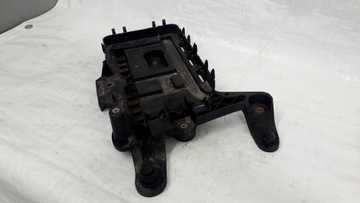 PODSTAWA AKUMULATORA 1K0915333C, VOLKSWAGEN OE