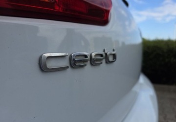 Kia Ceed II Hatchback 5d Facelifting 1.4 DOHC 100KM 2016 Kia Ceed Kia Ceed 1.4 S Fv Marza Salon Pl 1.4 Benzyna 100KM, zdjęcie 15