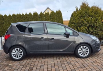 Opel Meriva II Mikrovan Facelifting 1.4 Turbo ECOTEC 140KM 2017 Opel Meriva Opel Meriva 1.4 Automatik Edition 1.4 Benzyna 140KM, zdjęcie 23