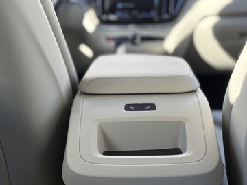 Volvo XC60 II 2022 Volvo XC 60 B4 Benzyna | Plus Bright | Salon PL |, zdjęcie 22